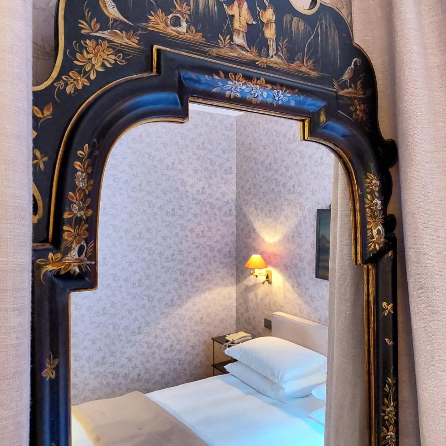 Hotel Du Danube Saint Germain Париж Экстерьер фото